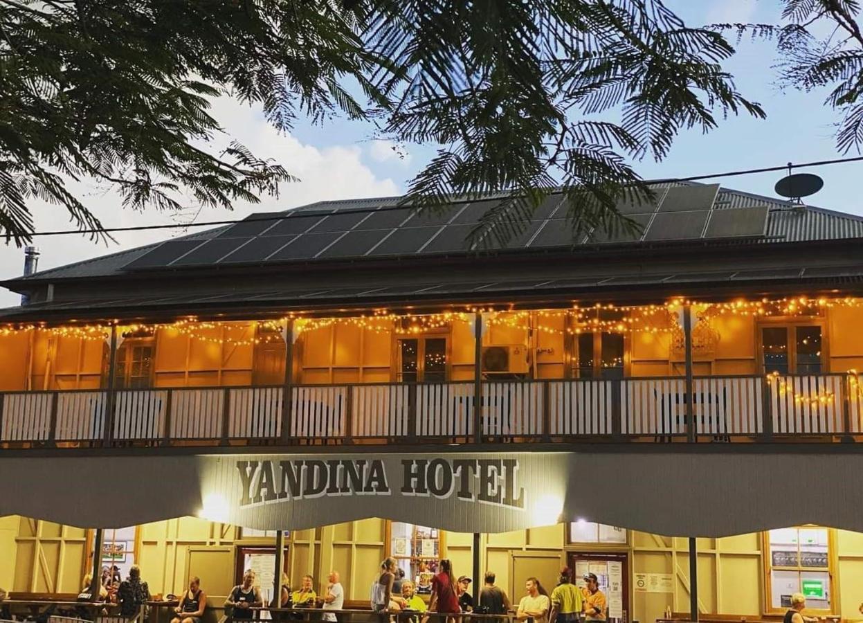 Yandina Hotel Exterior foto
